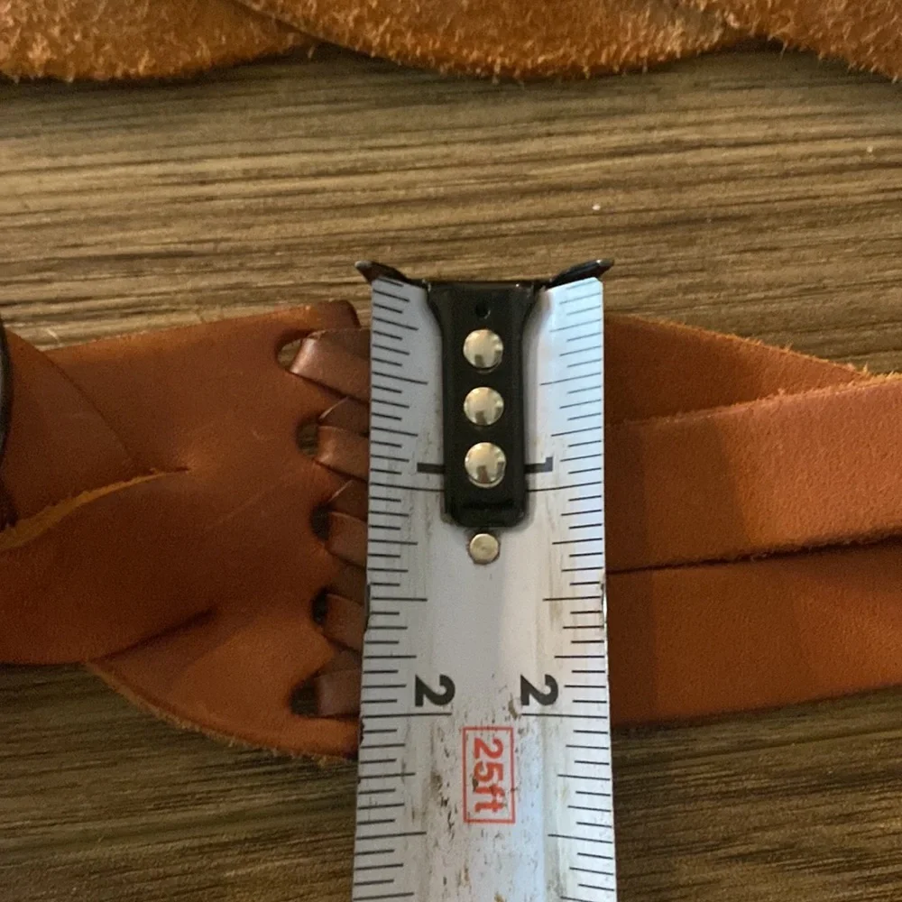 Vintage Womens Braided Brown Tan Leather Belt Small Silver Buckle Boho hippie